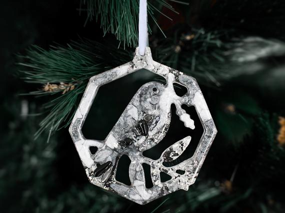 Елочная игрушка Снегирь