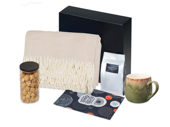 Подарочный набор «Re:y. Haven»  с пледом, кружкой и чаем